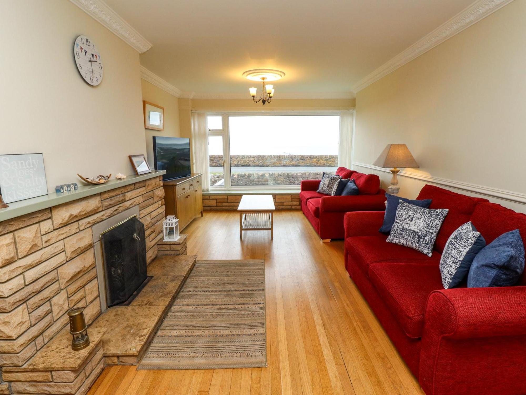 Villa Barnacle Cove Beadnell Esterno foto