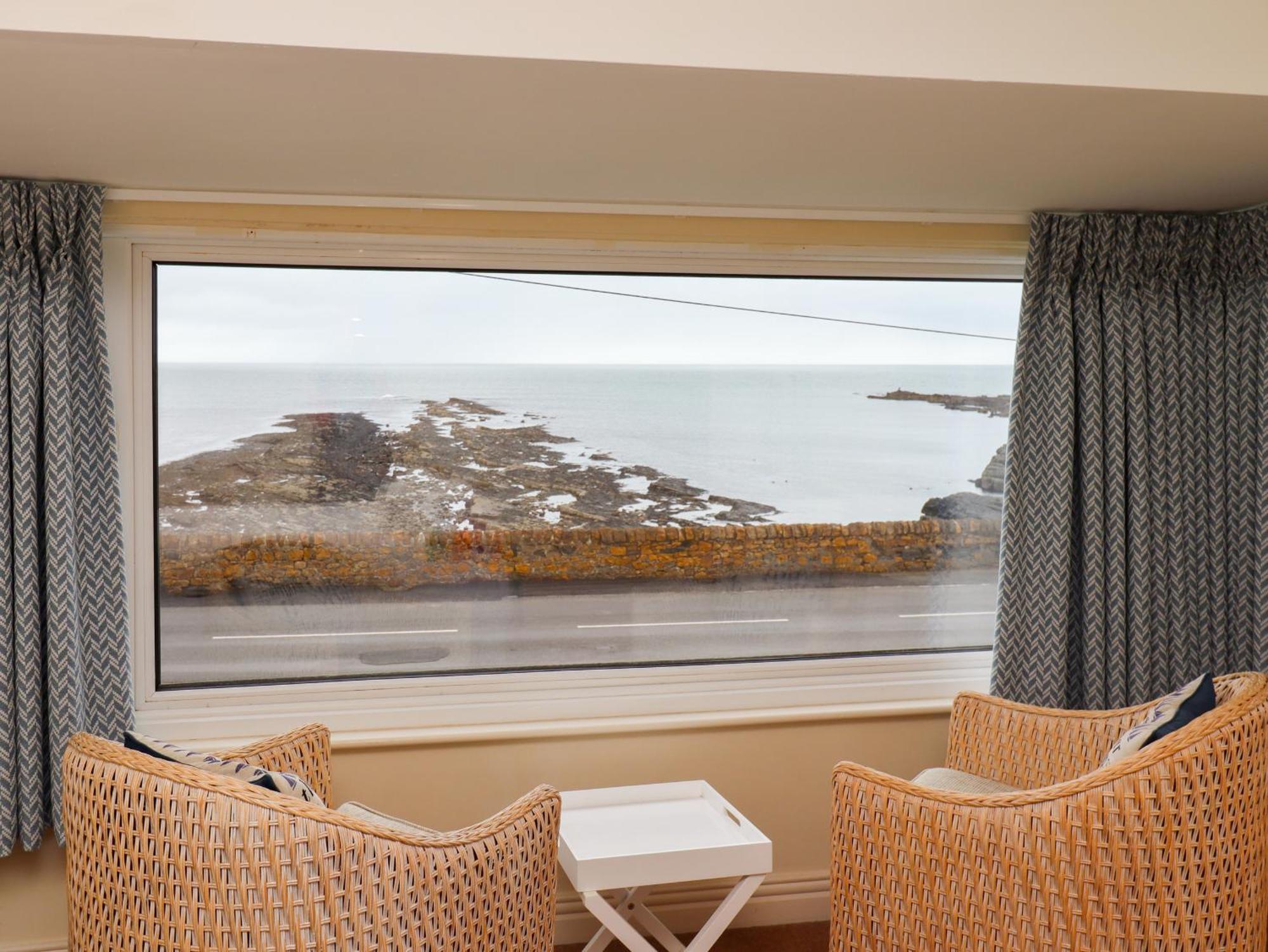 Villa Barnacle Cove Beadnell Esterno foto